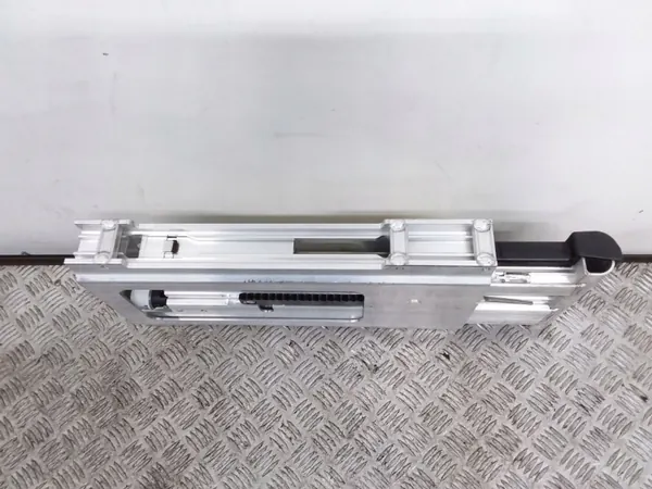 Volkswagen Eos Rollbeugel OEM 1Q0880077A - Gebruikt image 5