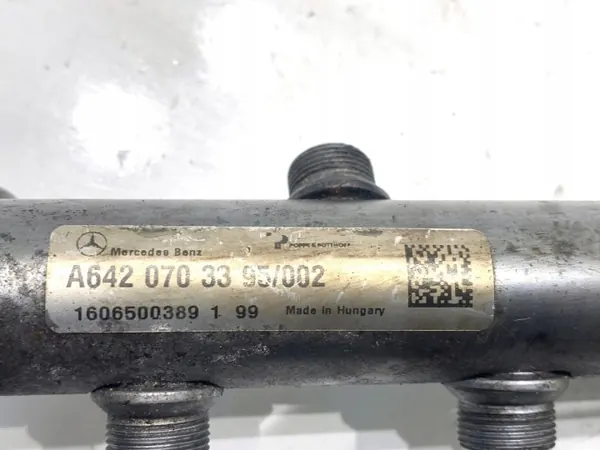 Ruiskutusraide OEM A6420703395 Mercedes W218 3.0 image 3