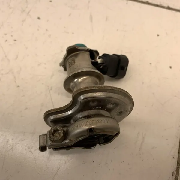 Injecteur AdBlue AUDI A6 C8 2.0 TDI 2022 image 4