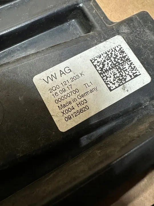 Kylarrubrik fläkt SEAT SKODA VW 1.0 2Q0121203K image 3