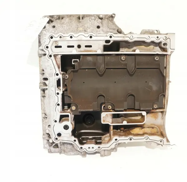 S4 B8 Oljetank 3.0 TFSI CGX OEM 06E103603P image 8