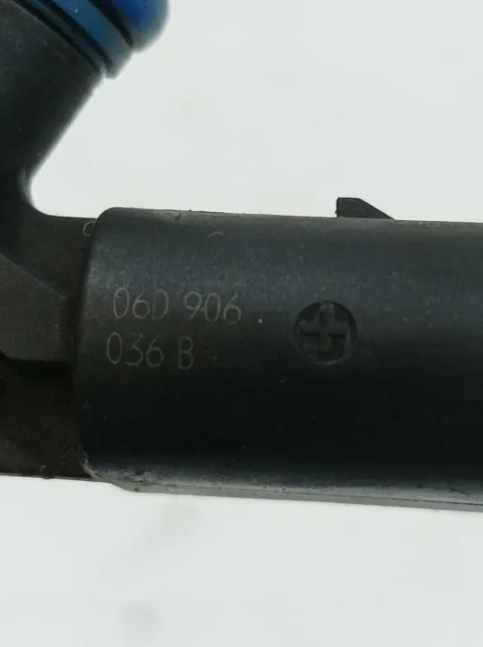Inyector OEM 0261500011 para Audi A4 B6 2.0 FSI image 3