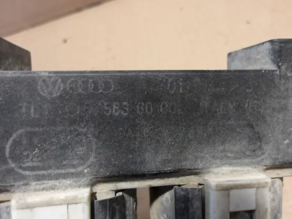 Fläktkontroller OEM STEROWNIK WENTYLATORÓW för VW Transporter image 7