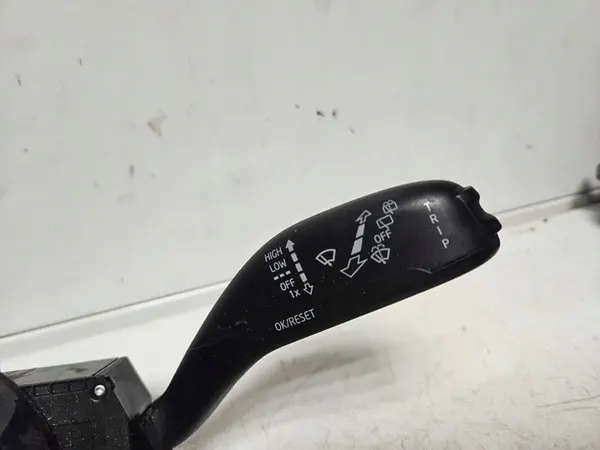 VW UP SKODA CITIGO 11- Tempomat-schakelaars 1S0953503D image 3