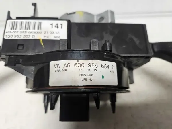 VW UP SKODA CITIGO 11- Tempomat-schakelaars 1S0953503D image 4