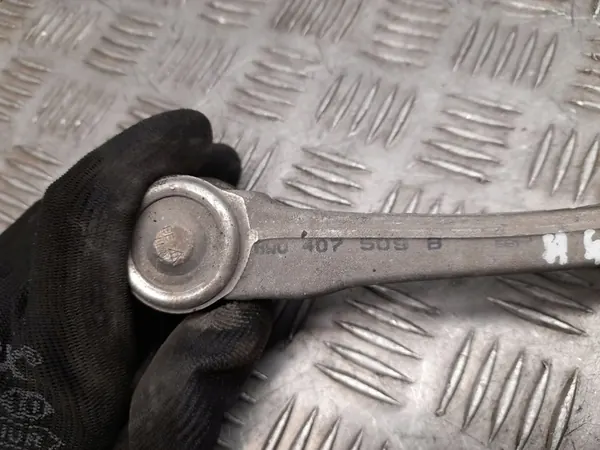 Audi A5 2018 Braccio di Controllo Anteriore Sinistro OEM 8W0407509B image 2