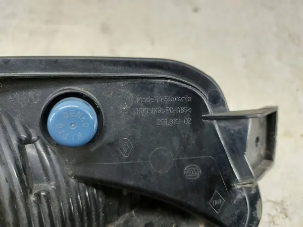 Renault Megane IV Halogenstrålkastare Höger Fram OEM 2BA01234902 image 10
