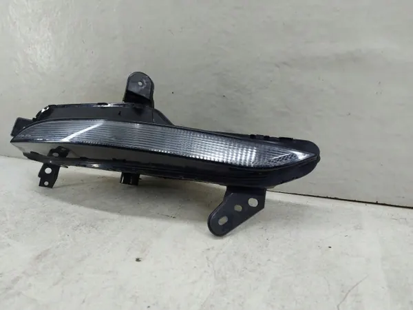 Renault Megane IV Halogenstrålkastare Höger Fram OEM 2BA01234902 image 3