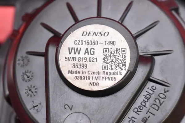 Motor de Ventilador VW Passat B8 Lift 2019-2021 5WB819021 image 3