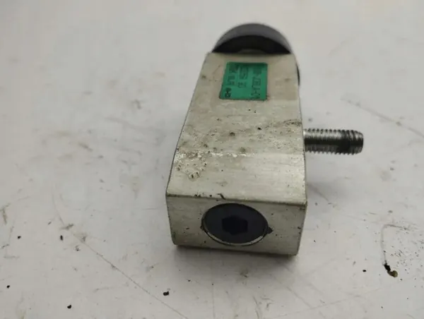 KIA Sorento 2007 A/C Expansieklep OEM 52335990 image 3