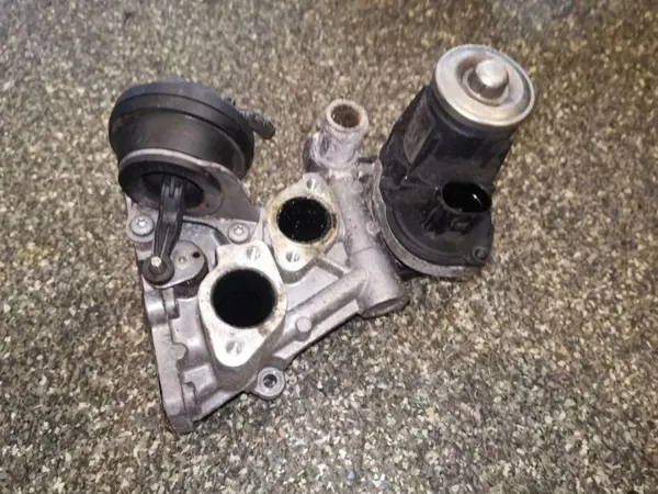 EGR-venttiili OEM 0280751012 VW TIGUAN 2.0L Diesel image 3