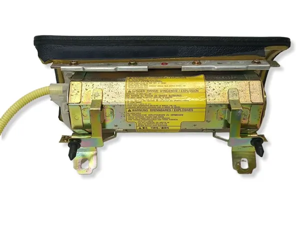 Airbag passager OEM 527000334 pour Mitsubishi 3000GT image 6