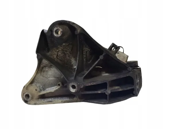 BMW X5 E70 airco-compressorbeugel OEM 68572910 image 5