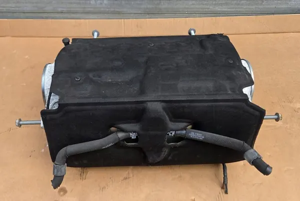 Audi Q8 E-tron Sähkömoottori OEM EAT - Taka image 2