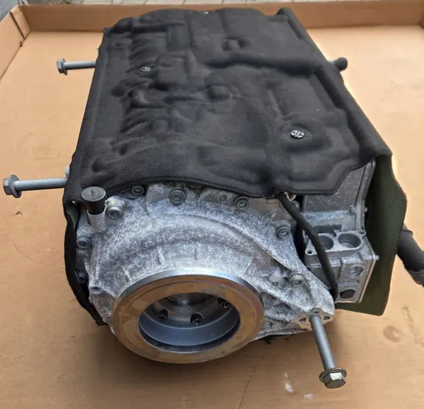Audi Q8 E-tron Sähkömoottori OEM EAT - Taka image 3