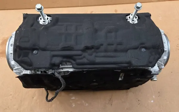 Audi Q8 E-tron Sähkömoottori OEM EAT - Taka image 5