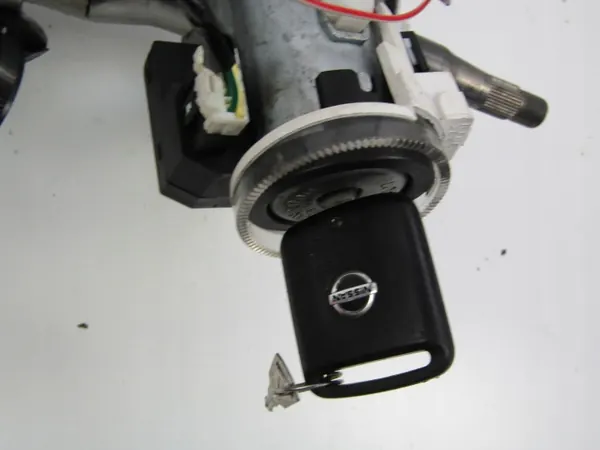 Nissan OE Ohjausakseli OEM AK-6-90124 image 5