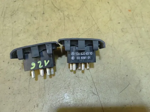 Interruptor de janela traseira MERCEDES W126 1268206310 image 4