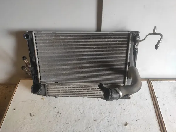 Conjunto de intercooler completo BMW e90 18d image 6