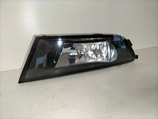 Lâmpada Halógena Esquerda SKODA FABIA III LIFT 18-21 OEM image 2