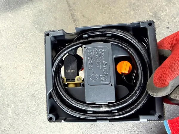 Compresseur de gonflage Ford d'origine R2KC-19G525-AA image 3