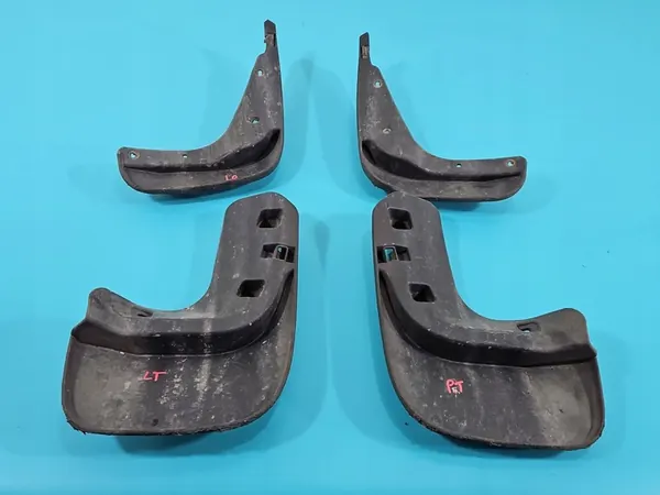 Mud Flaps Set VW Golf VI 08-13 5K0075111 5K0075101 image 2