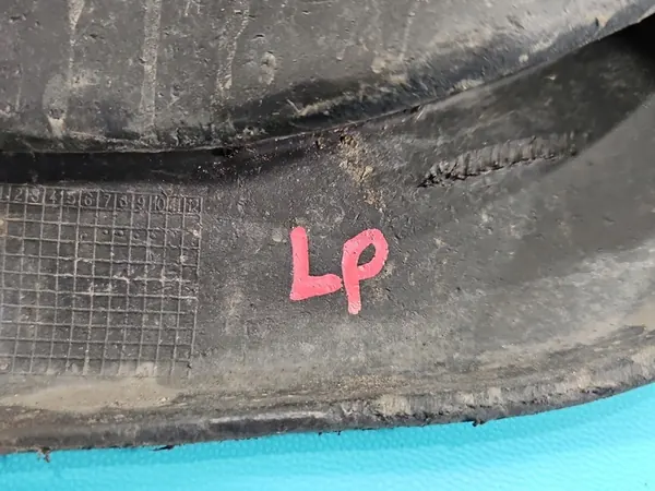 Mud Flaps Set VW Golf VI 08-13 5K0075111 5K0075101 image 5