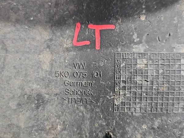 Mud Flaps Set VW Golf VI 08-13 5K0075111 5K0075101 image 9