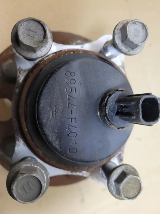 Étrier frein arrière gauche OEM 89544-F4010 Toyota image 3