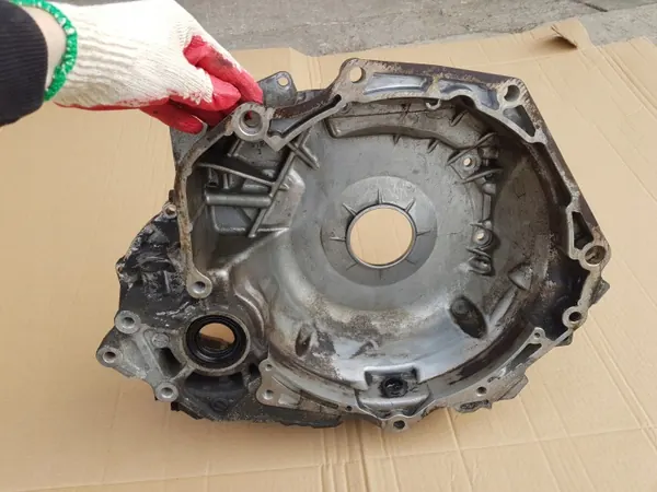 Automatische versnellingsbak behuizing OEM 60A090 Opel 1.8 image 8