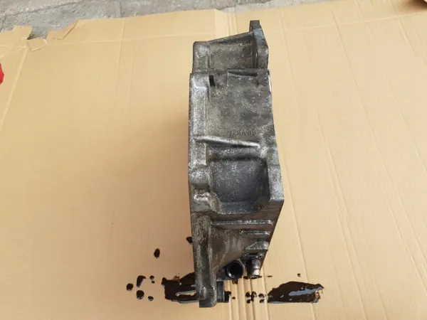 Automatische versnellingsbak behuizing OEM 60A090 Opel 1.8 image 9