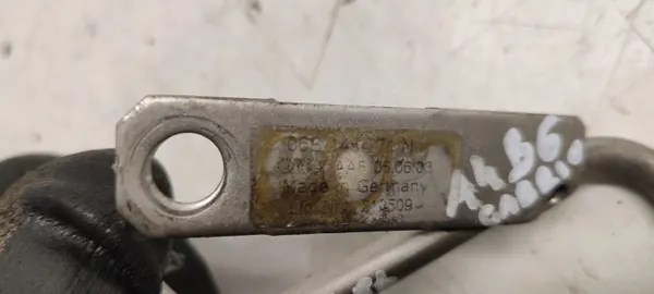 Turbo-oljeledning OEM 06B145771N för Audi A4 image 6