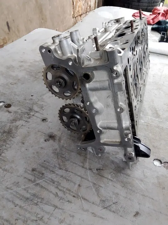 Mercedes Sprinter 2.2 CDI Cylinder Head R651016 image 8