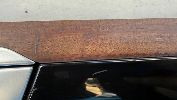 VW Arteon Dörrlist OEM 3G8867586 Höger Sida image 4