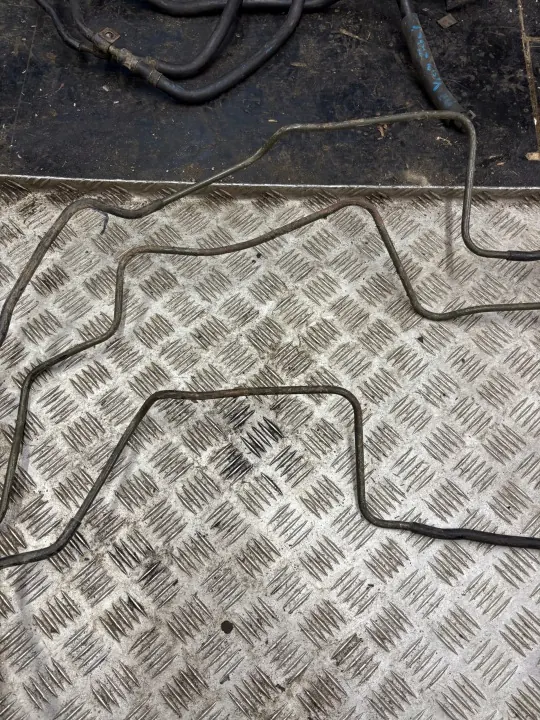 Flexible de direction OEM Mitsubishi pour Pajero II 2.5TD image 3