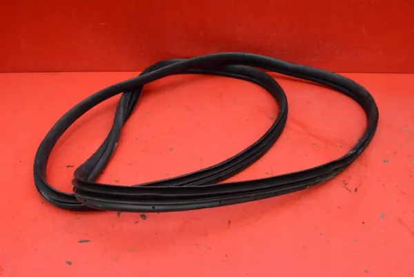 Deurafdichting links achter Kia Sportage 5 21-25 OEM MAMAUTO-1078575 image 2