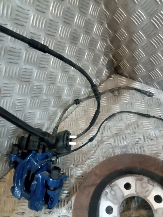 Discos & Pinças Travão BMW F40 Pacote OEM image 7