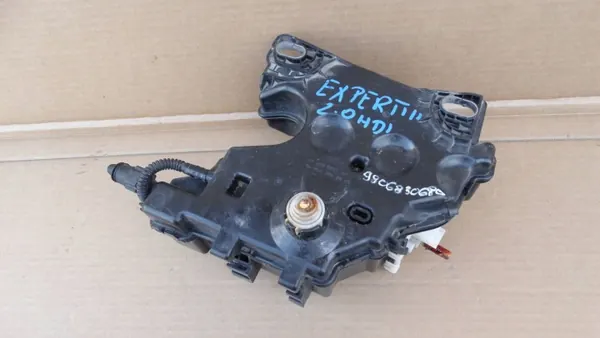 Peugeot Expert III Jumpy III FAP Flüssigkeitsbehälter 2.0 HDI image 2