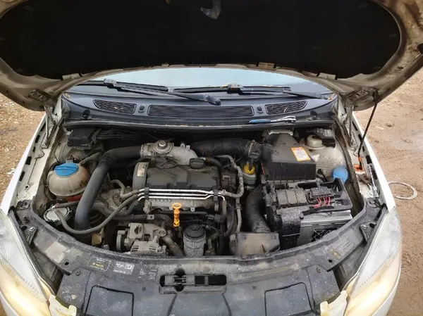 Válvula de aceleração Skoda Praktik 2008 1.4L 045128063g image 7