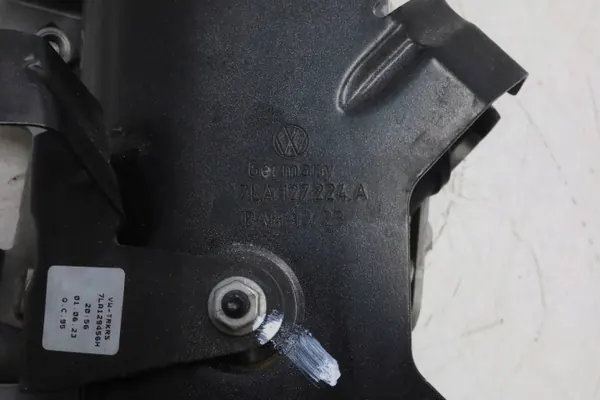 Polttoainesuodatin Kotelo OEM 7LA127224A VW Transporter image 3