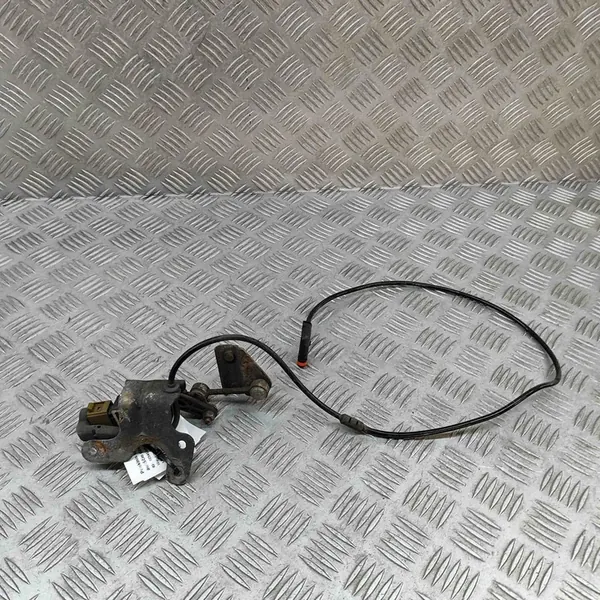Fram vänster nivåsensor Mercedes-Benz E Coupe A2079050003 image 3