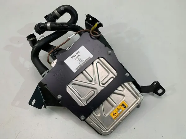 Calefactor Webasto Volvo OEM 31694787 - Usado image 5