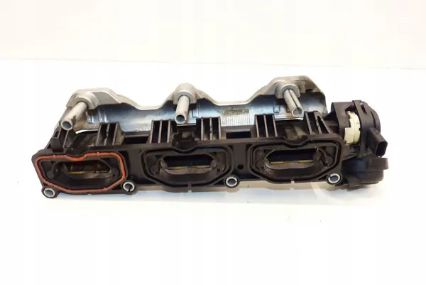 Linker Ansaugkrümmer Porsche Cayenne 3.0 S E-Hybrid image 4