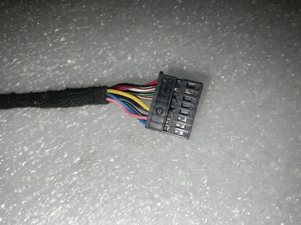 Porsche Macan 95B vasen peilin pohja OEM 95B857539 image 6