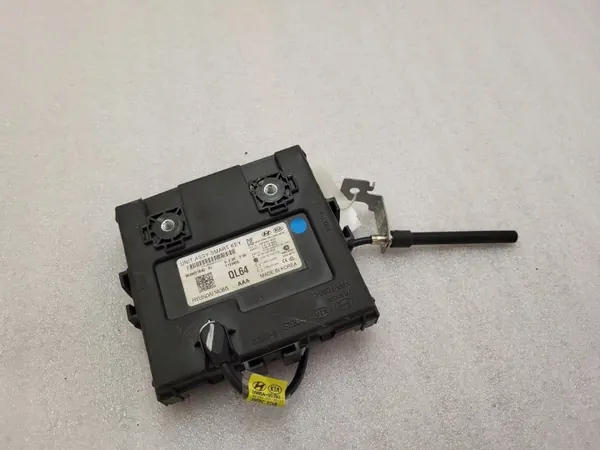 KIA Sportage Keyless Start Module OEM 95480F1640 image 2