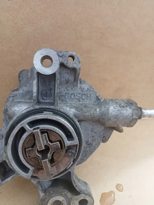 PEUGEOT PARTNER I LIFT 2.0 HDI POMPE À VIDE OEM 1632 ES2*C image 2