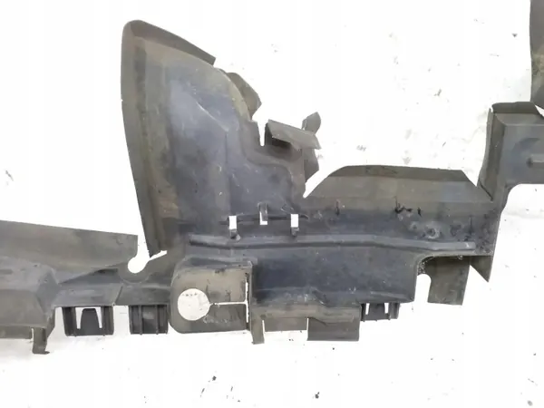Guia de ar radiador Audi OE 8R0121283N - Usado image 3