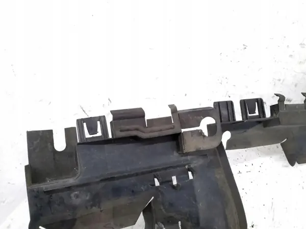 Guia de ar radiador Audi OE 8R0121283N - Usado image 4