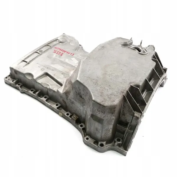 Mercedes-Benz W203 W211 M271 Oljetank A2710141002 image 3