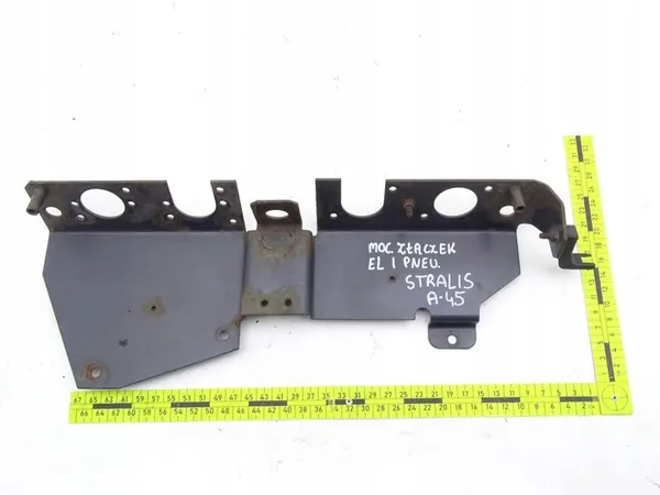 Support de connecteur électrique et pneumatique IVECO STRALIS HI-WAY 13 E6 image 3